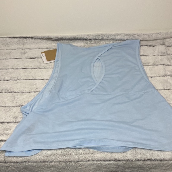 The North Face Women's Wander Crossback Tank - Picture 5 of 7